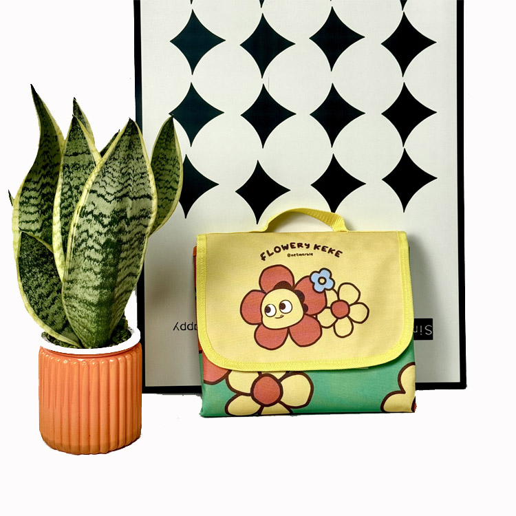 Picnic beach blanket panlabas na natitiklop na hindi tinatagusan ng tubig na buhangin